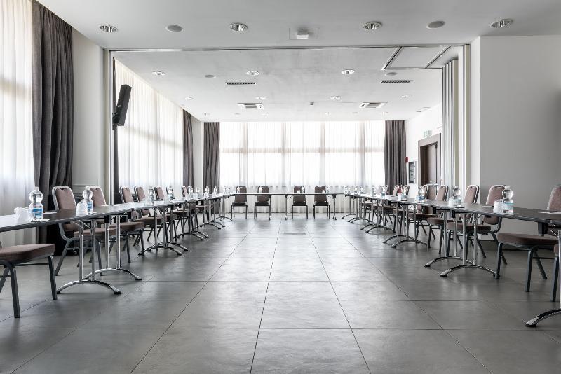 Db Hotel Verona Airport Congress & Spa