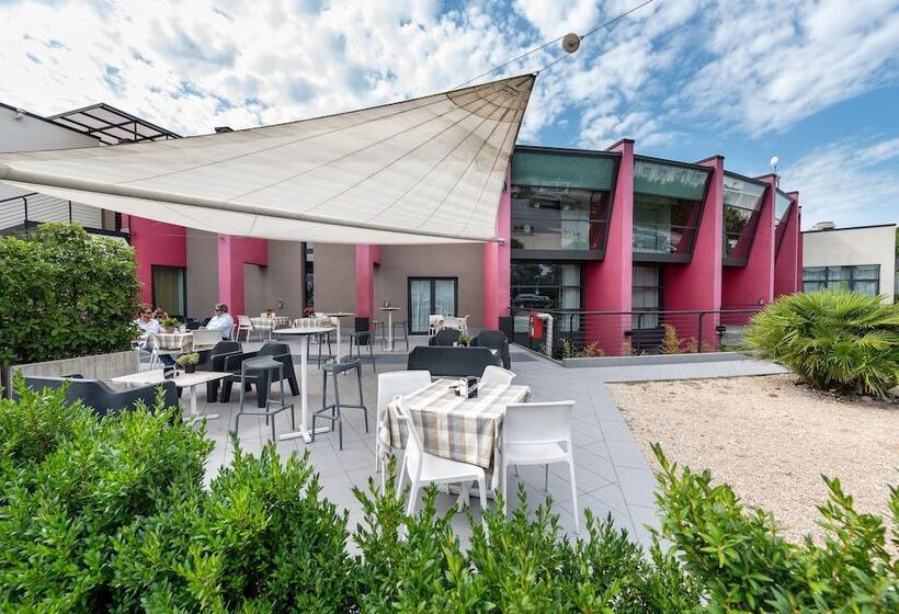 Db Hotel Verona Airport Congress & Spa