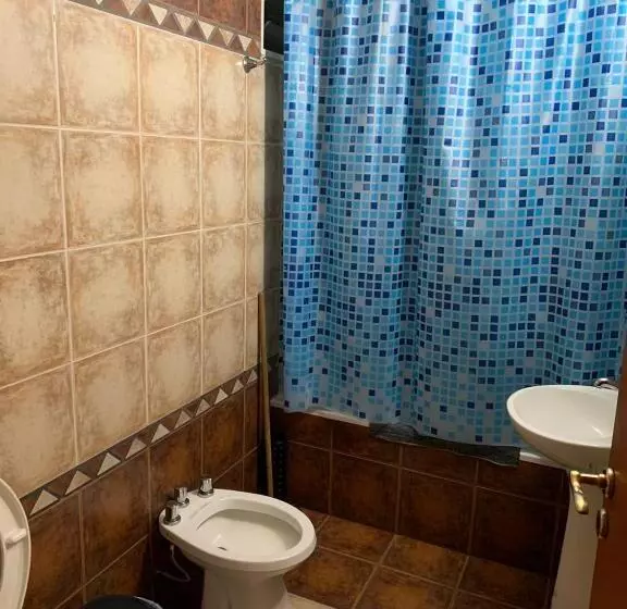 هتل Derby Home