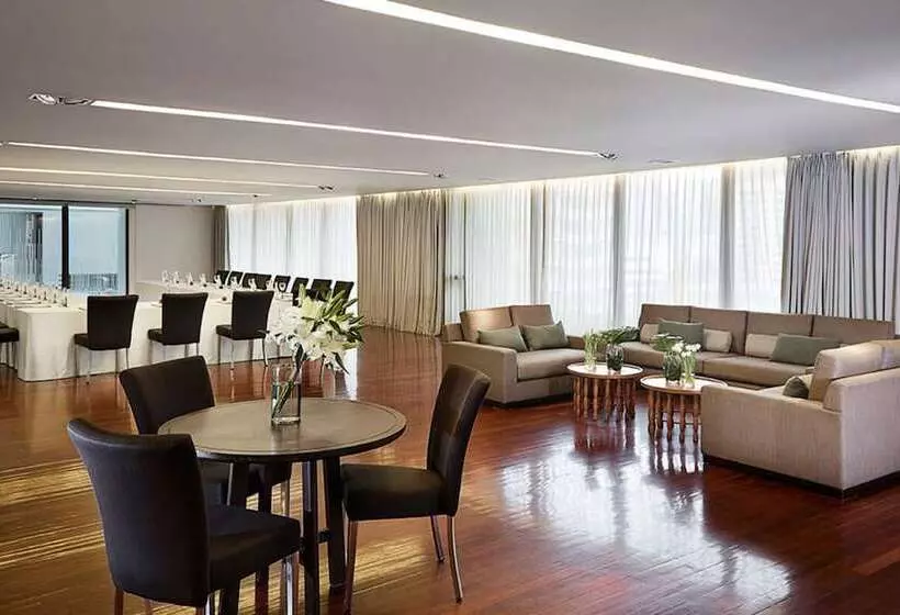 هتل Hansar Bangkok