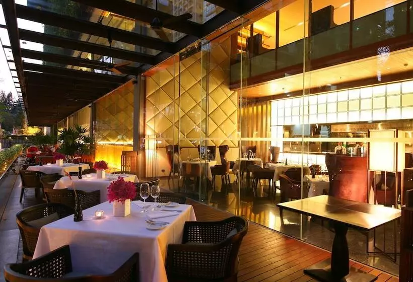 هتل Hansar Bangkok