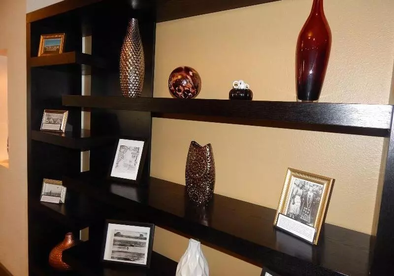 فندق Inn At Wecoma