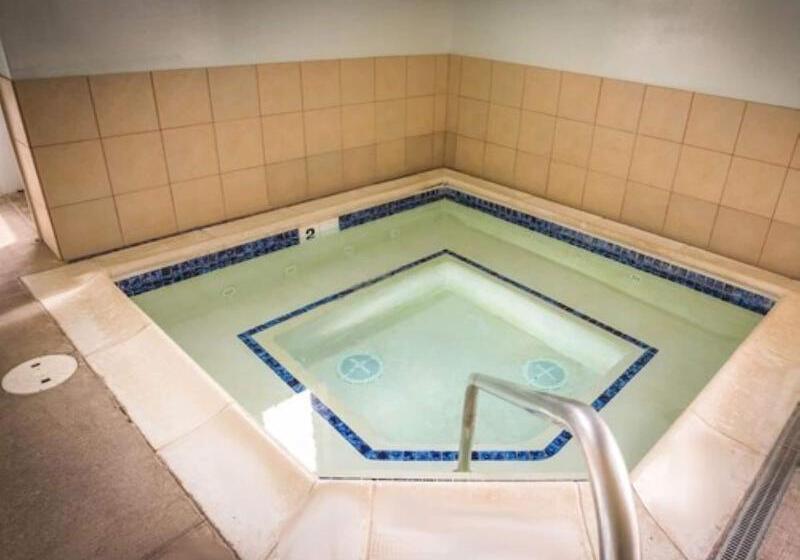 Отель Inn At Wecoma