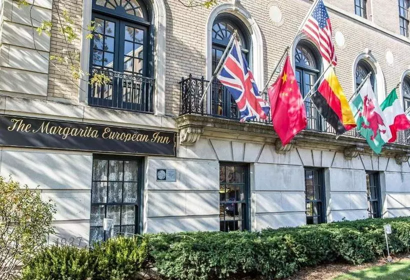 فندق Margarita European Inn, Ascend  Collection