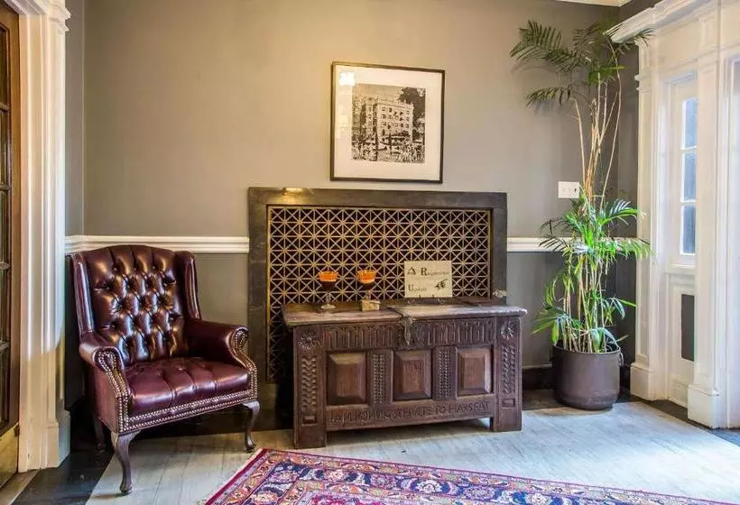 فندق Margarita European Inn, Ascend  Collection