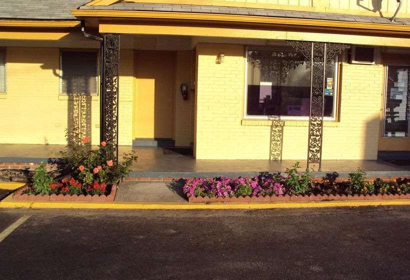 Отель Sunrise Inn Brownsville