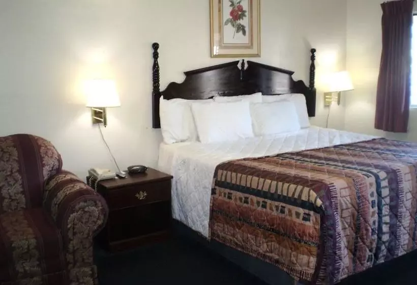 Отель Sunrise Inn Brownsville