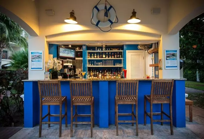 Отель Villa Del Mar