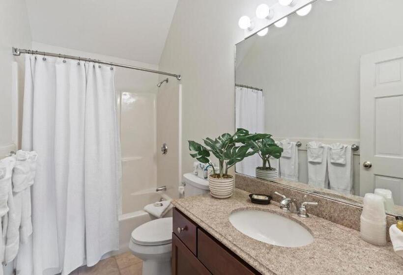 Pink Blossoms Resort