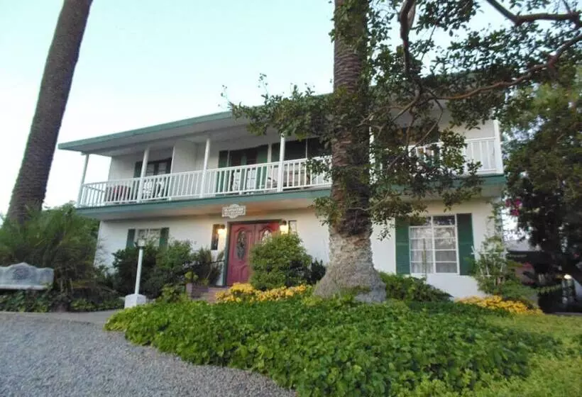 住宿加早餐  The Parks Inn