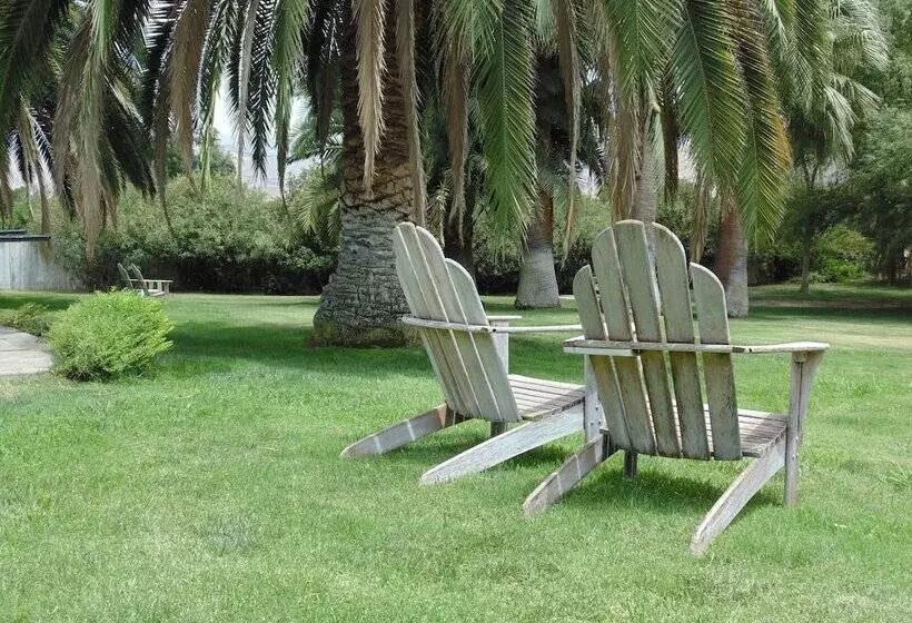 住宿加早餐  The Parks Inn