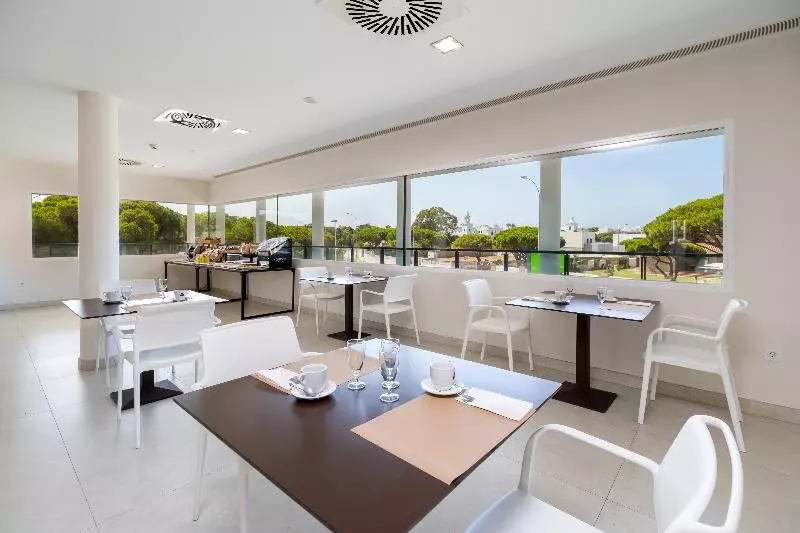 Курорт Complejo Al Sur