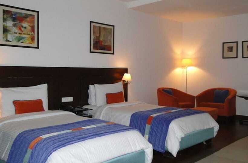 فندق City Heart Sarovar Portico