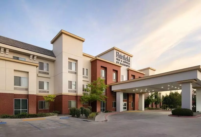 酒店 Fairfield Inn & Suites By Marriott Visalia Tulare