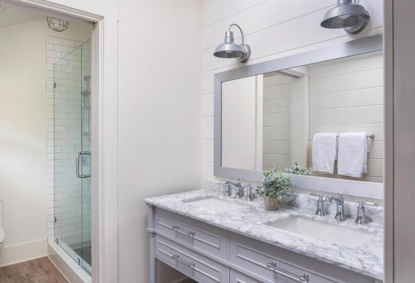 Отель Hideaway Santa Barbara, A Kirkwood Collection