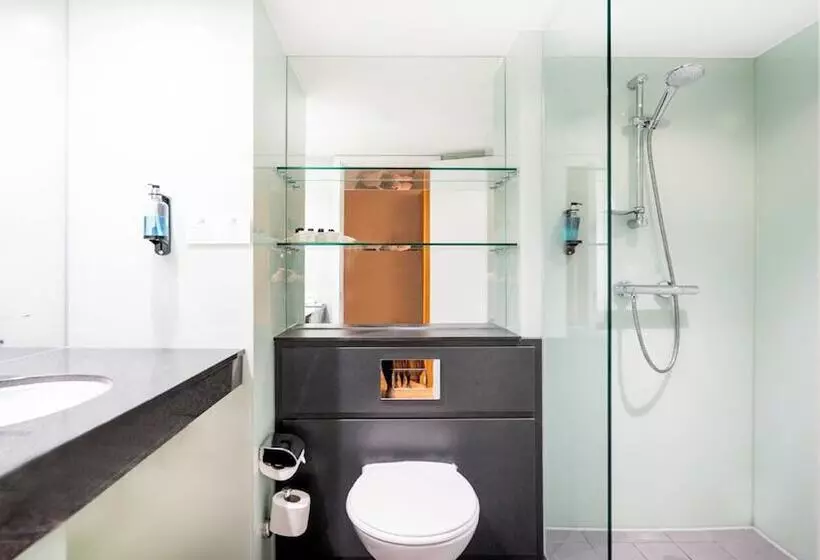 בית מלון כפרי Holiday Inn London Luton Airport, An Ihg