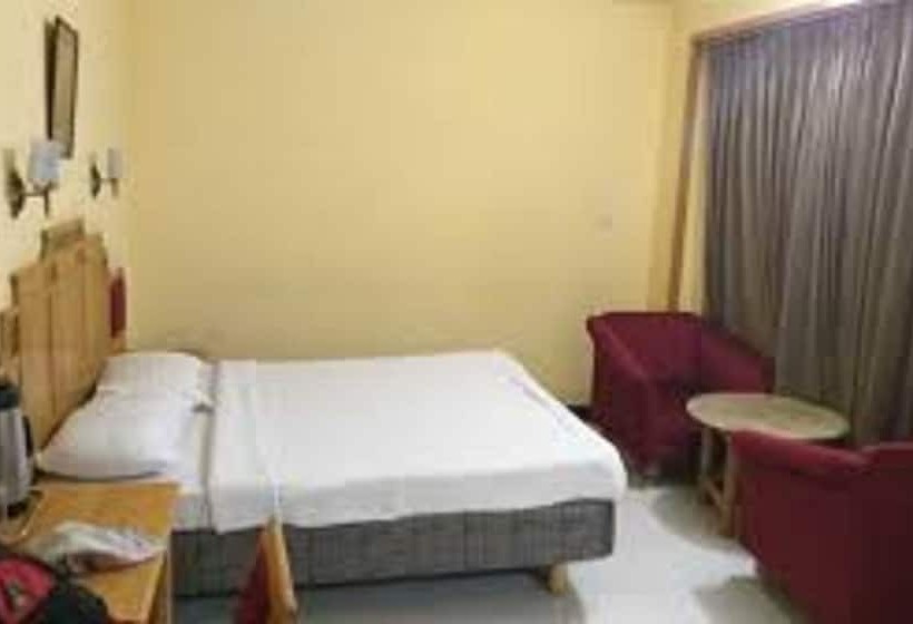 فندق Kalyan Residency