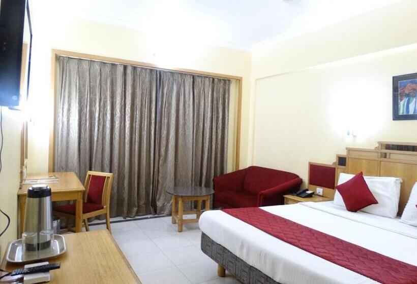 فندق Kalyan Residency