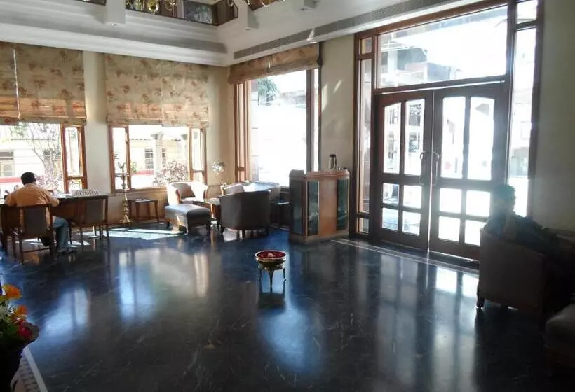 酒店 Kalyan Residency