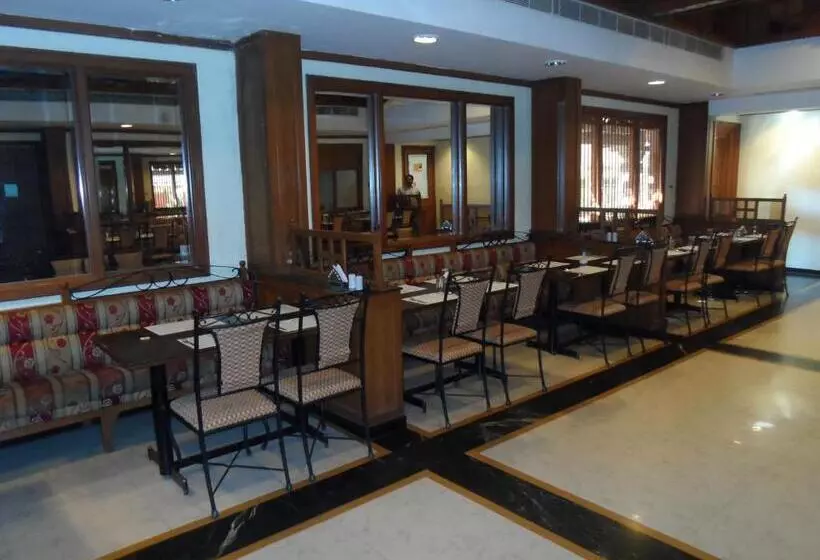 酒店 Kalyan Residency