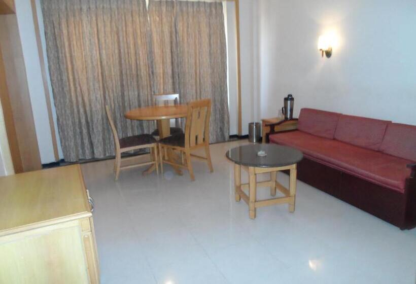 فندق Kalyan Residency