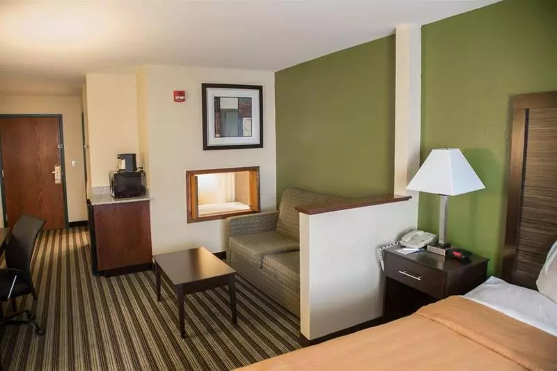 호텔 Quality Inn & Suites Loves Park Near Rockford