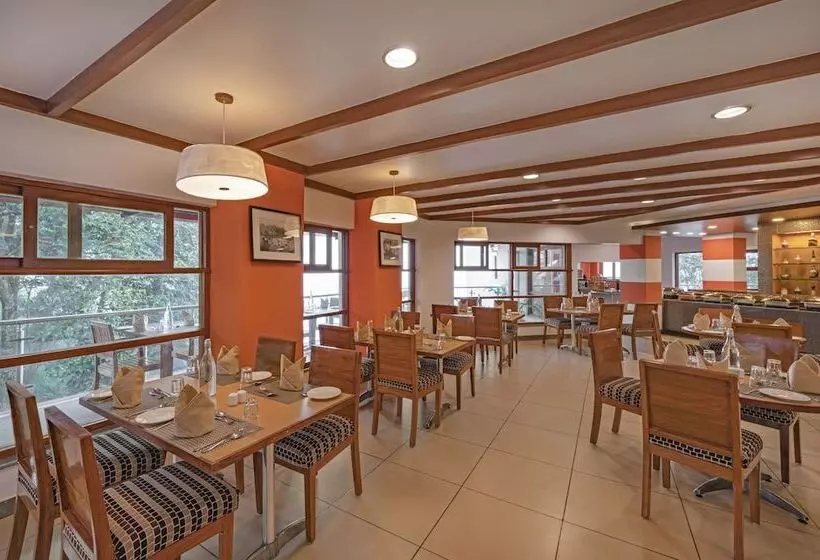 هتل Sterling Yercaud