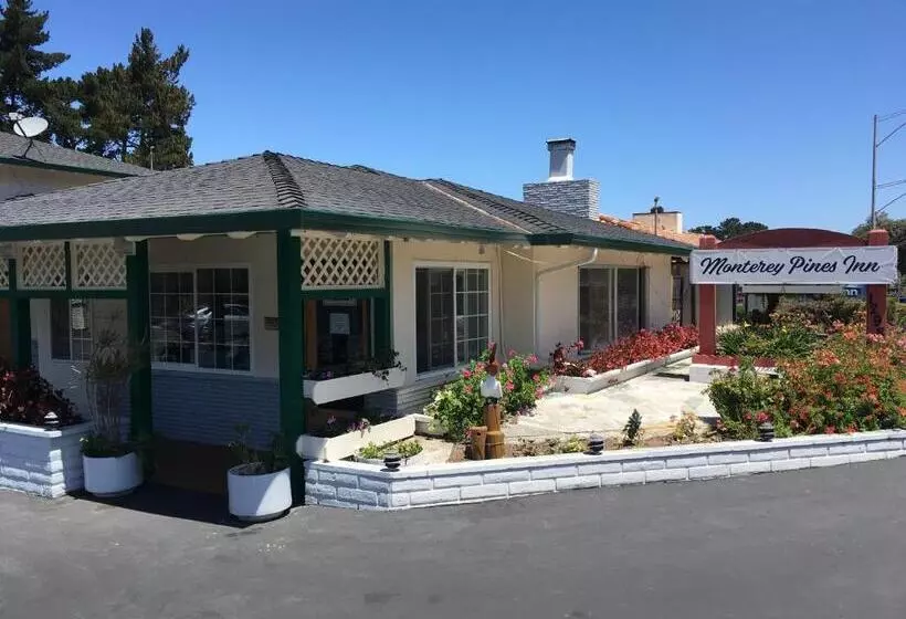 מוטל Monterey Pines Inn