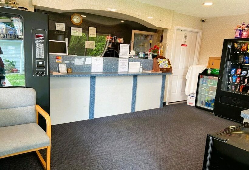 Motel Studio Inn And Suites