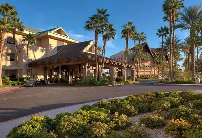 Tahiti Village Resort & Spa