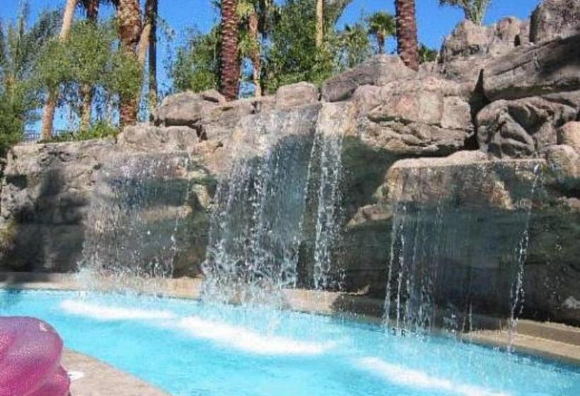 Tahiti Village Resort & Spa