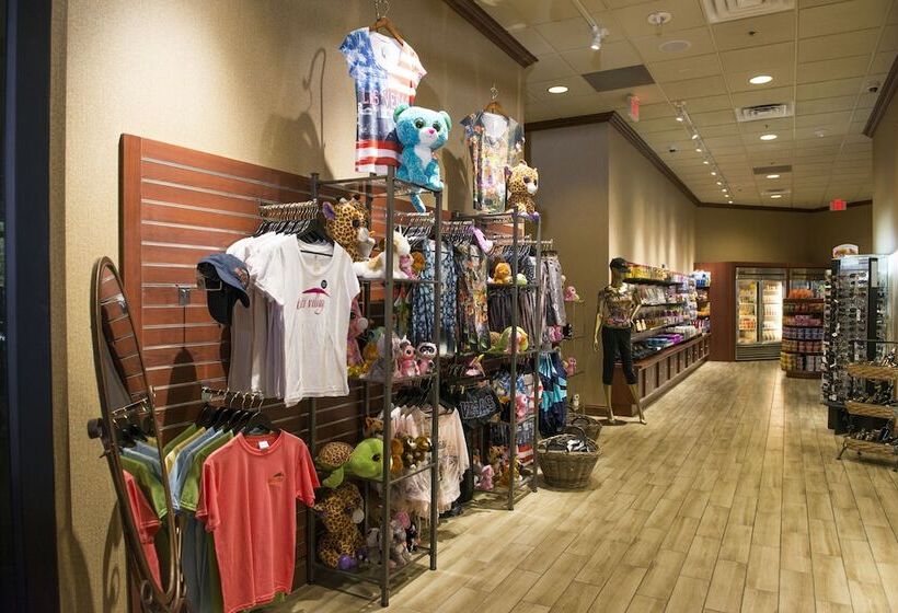 Tahiti Village Resort & Spa