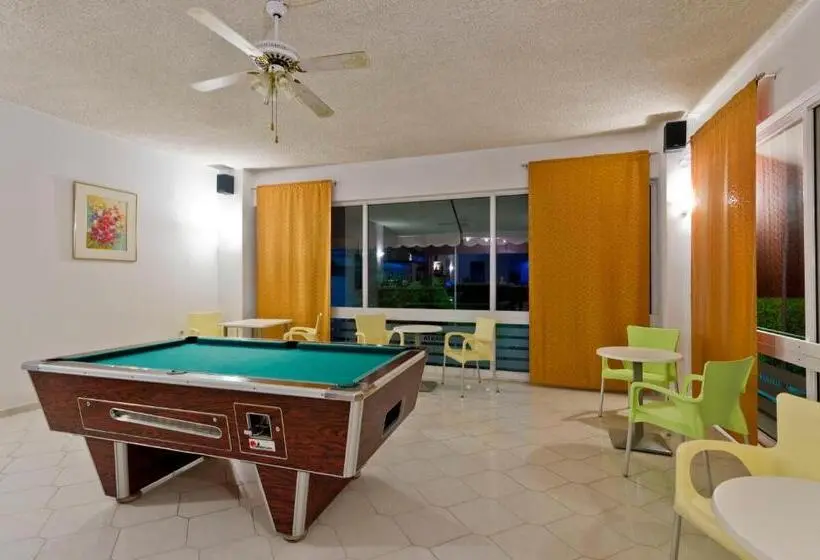 Trianta Hotel Apartments