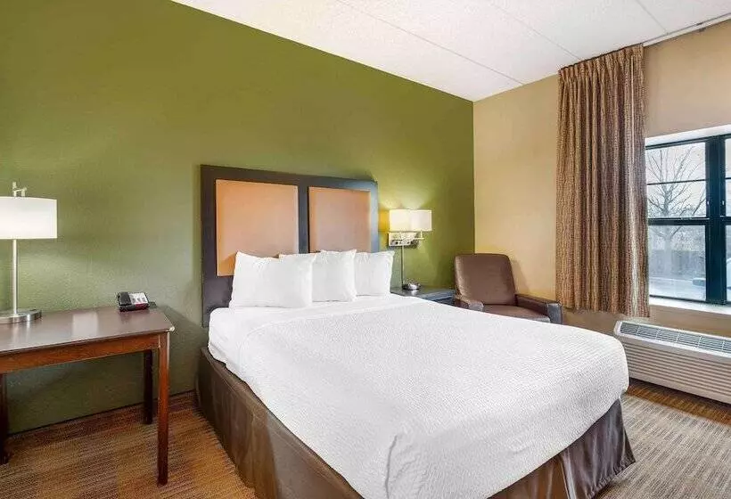 Extended Stay America Select Suites Chicago Lisle