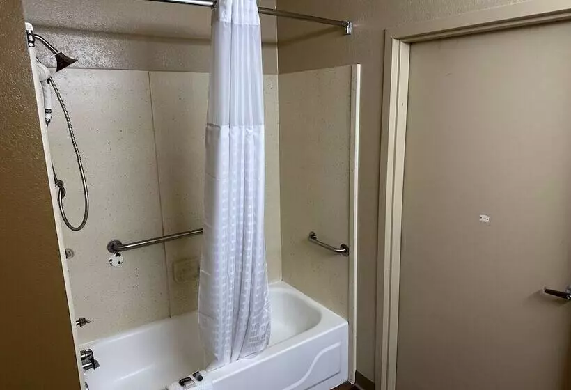 Red Roof Inn Southfield