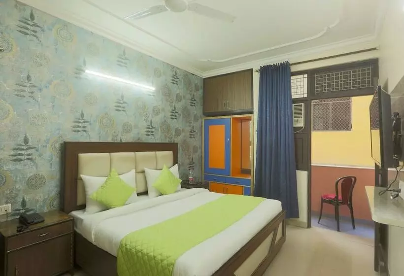 هتل Mayank Residency