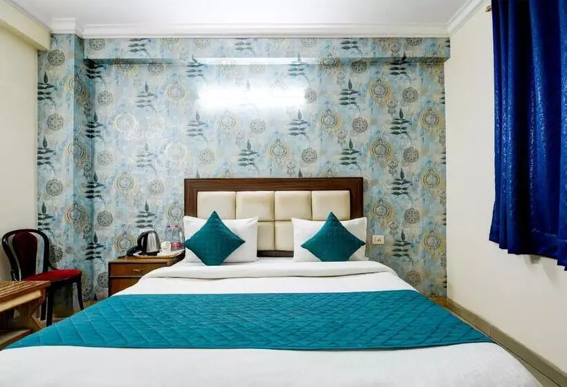 هتل Mayank Residency