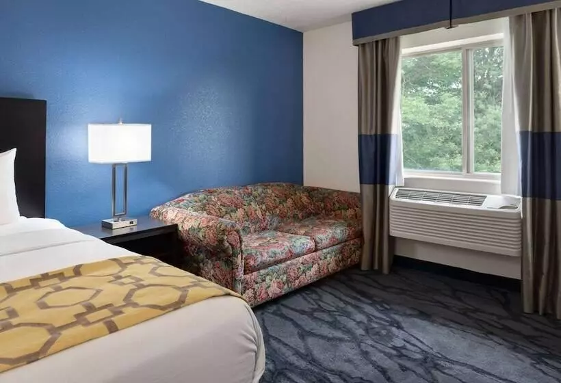 فندق Baymont By Wyndham Swanton