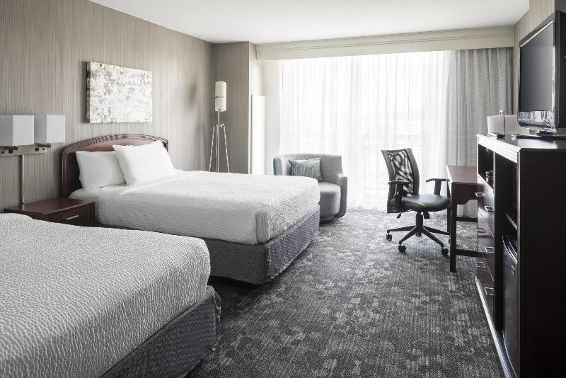 ホテル Courtyard By Marriott Seattle Federal Way