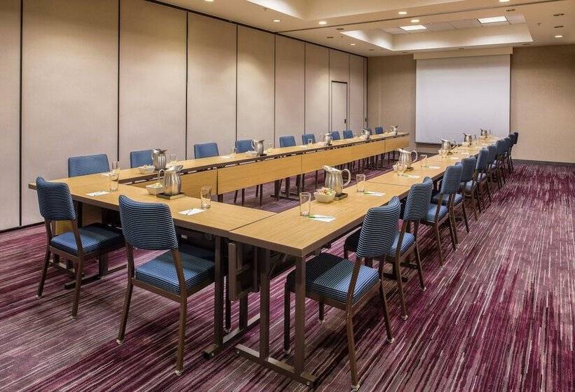 ホテル Courtyard By Marriott Seattle Federal Way