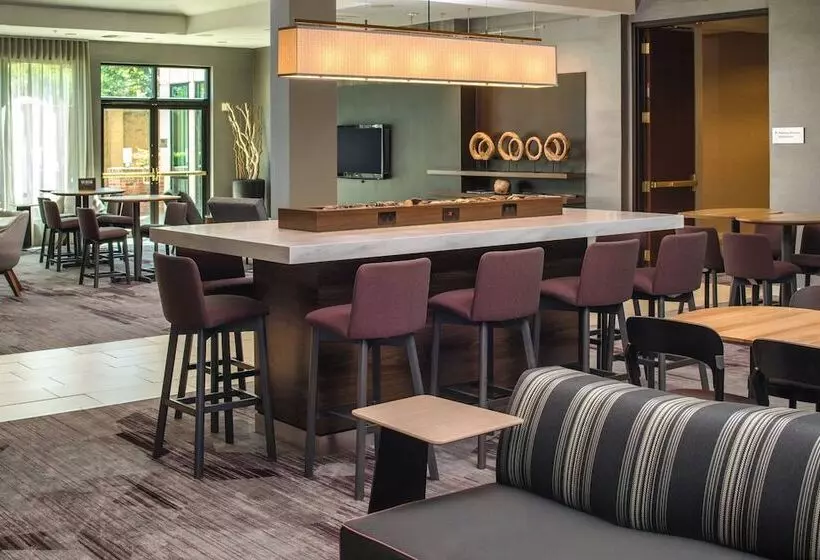 فندق Courtyard By Marriott Seattle Federal Way