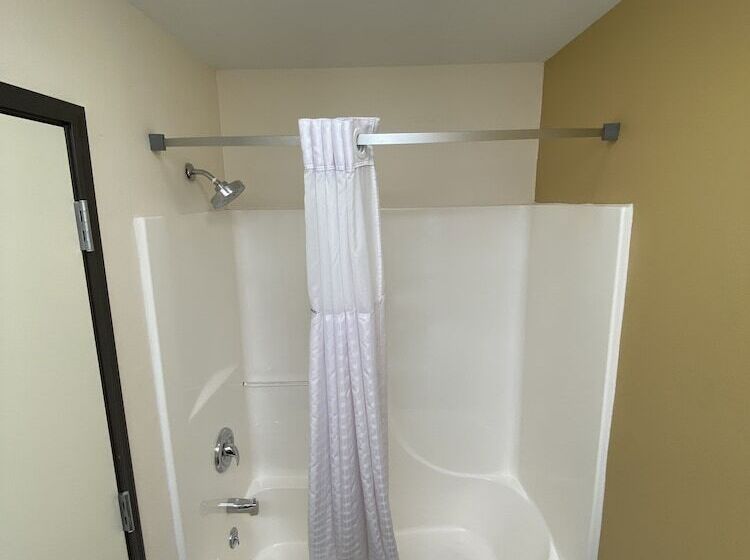 酒店 Days Inn By Wyndham Jefferson City