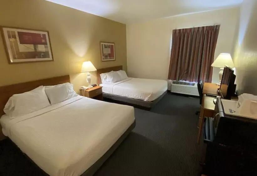 בית מלון כפרי Days Inn By Wyndham Jefferson City