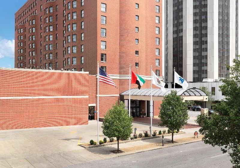 فندق President Abraham Lincoln Springfield   Doubletree By Hilton