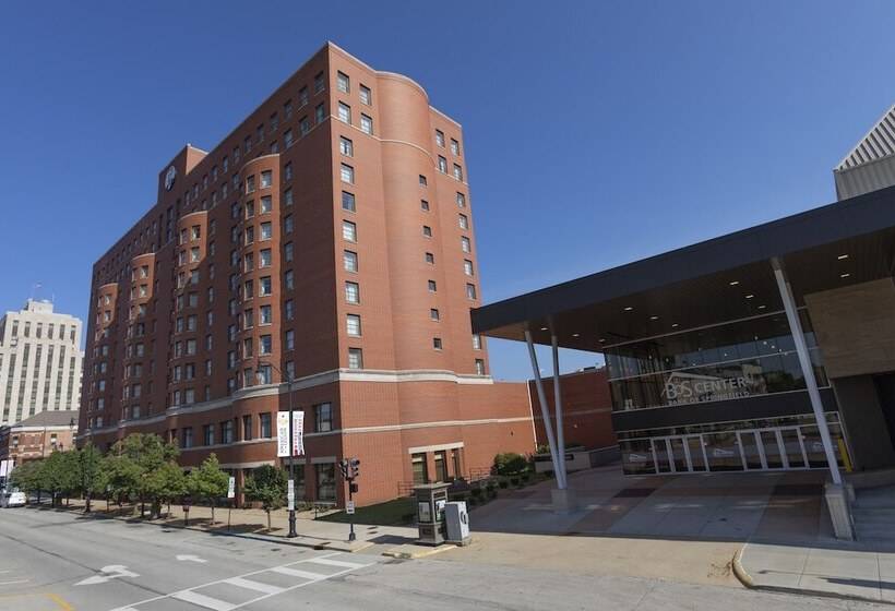 فندق President Abraham Lincoln Springfield   Doubletree By Hilton