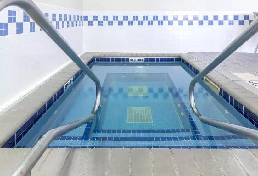 ホテル Fairfield Inn & Suites Minneapolis Eden Prairie