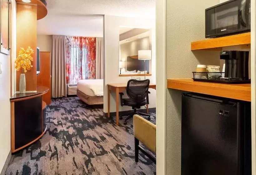 ホテル Fairfield Inn & Suites Minneapolis Eden Prairie