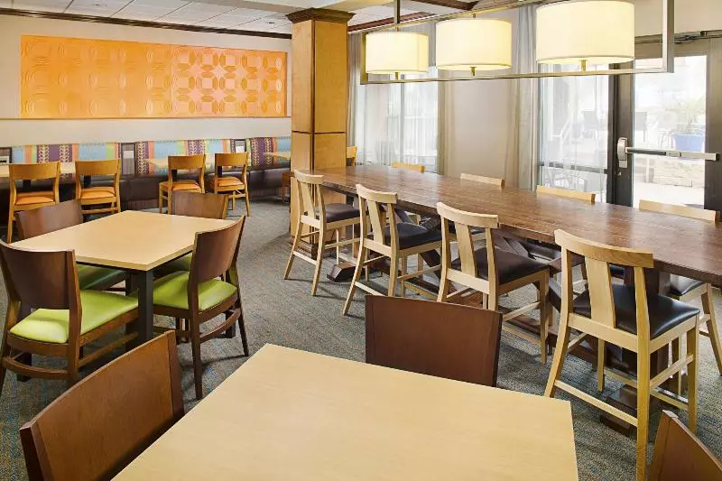 ホテル Fairfield Inn & Suites By Marriott San Antonio Seaworld / Westover Hills
