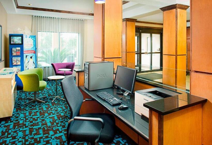 فندق Fairfield Inn & Suites By Marriott San Antonio Seaworld / Westover Hills