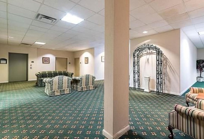 فندق Quality Inn & Suites Schoharie Near Howe Caverns